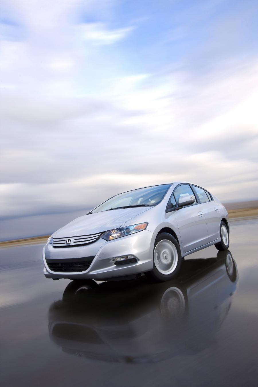  Honda Insight EX 2010 года  (фото 23 из 53)